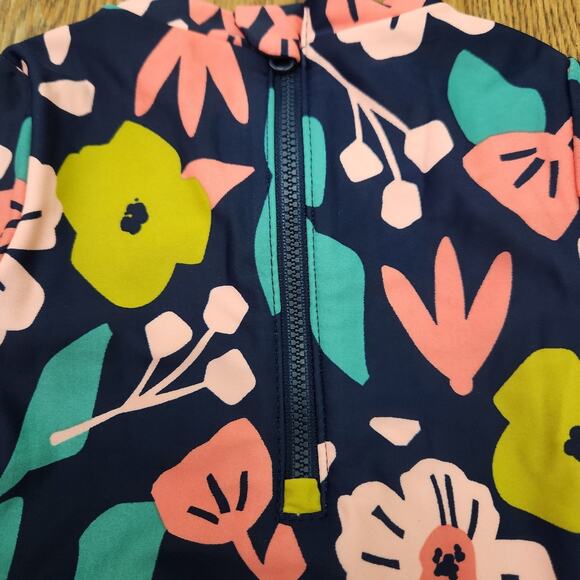 Carter's 18M Rashguard - Picture 4 of 5